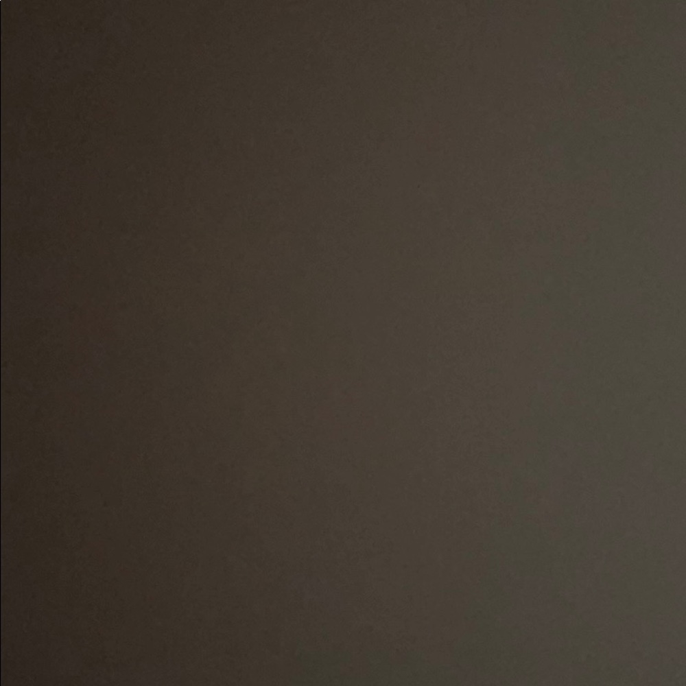 Meet your Posher, Tia